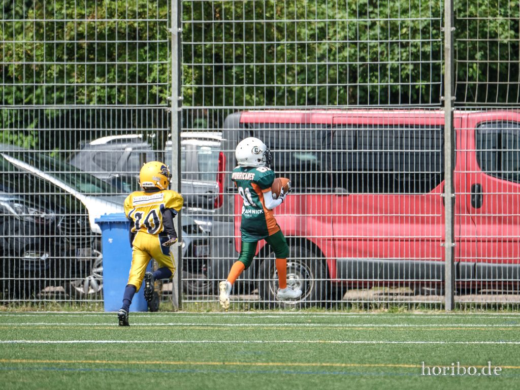 HR-22-06-26-12-28-23-7705