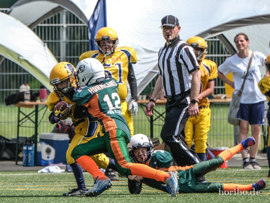 HR-22-06-26-12-49-07-7825