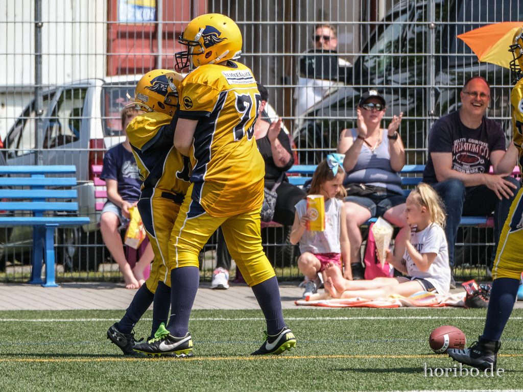 HR-22-06-26-13-00-23-7928