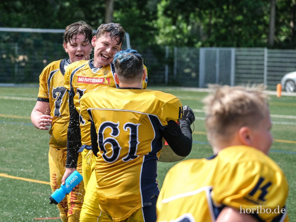 HR-22-06-26-13-08-38-8040