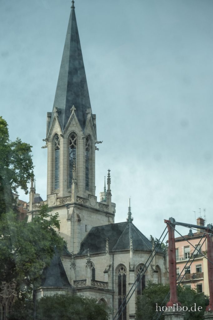 014_HR-22-09-03-18-22-12-0383