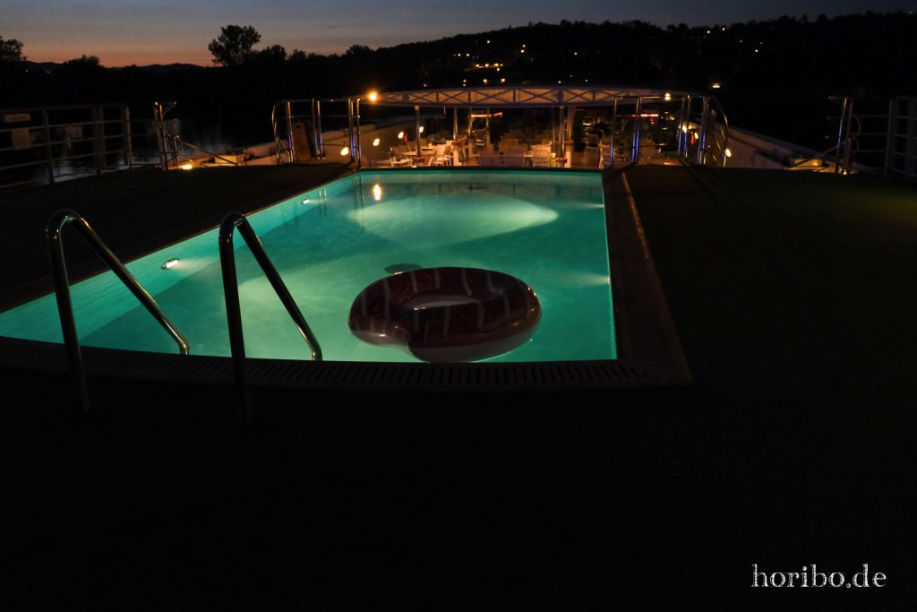 017_HR-22-09-03-20-59-27-0408