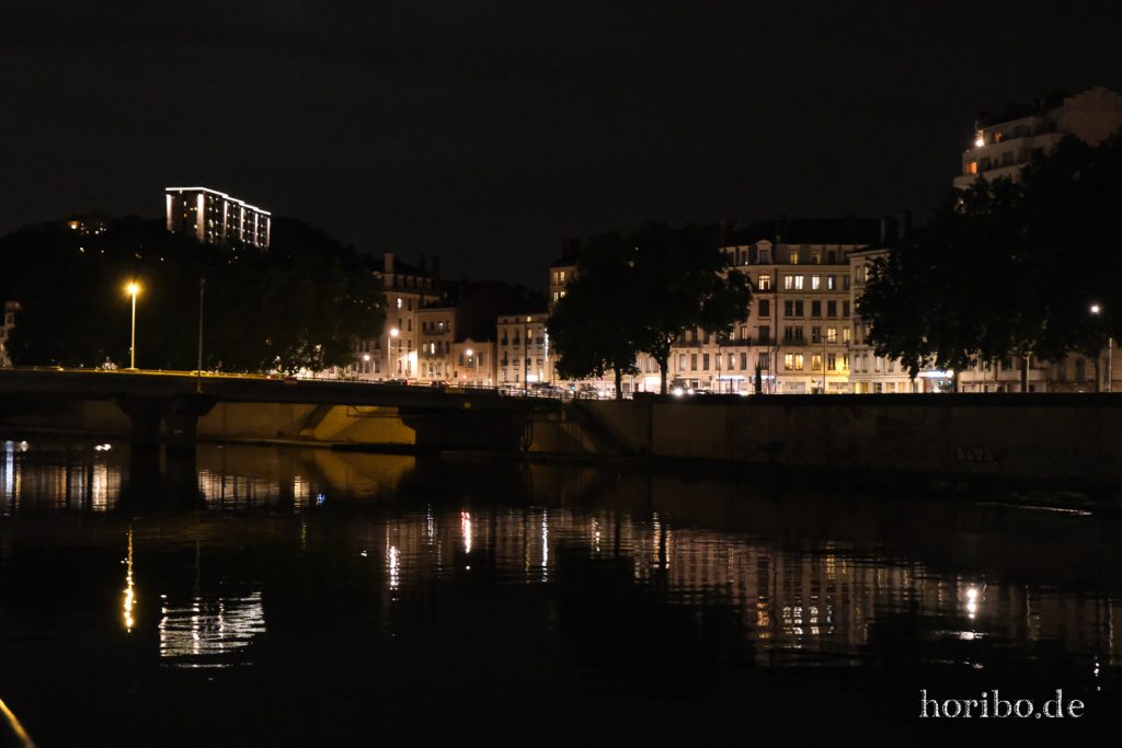 111_HR-22-09-05-21-34-01-0833