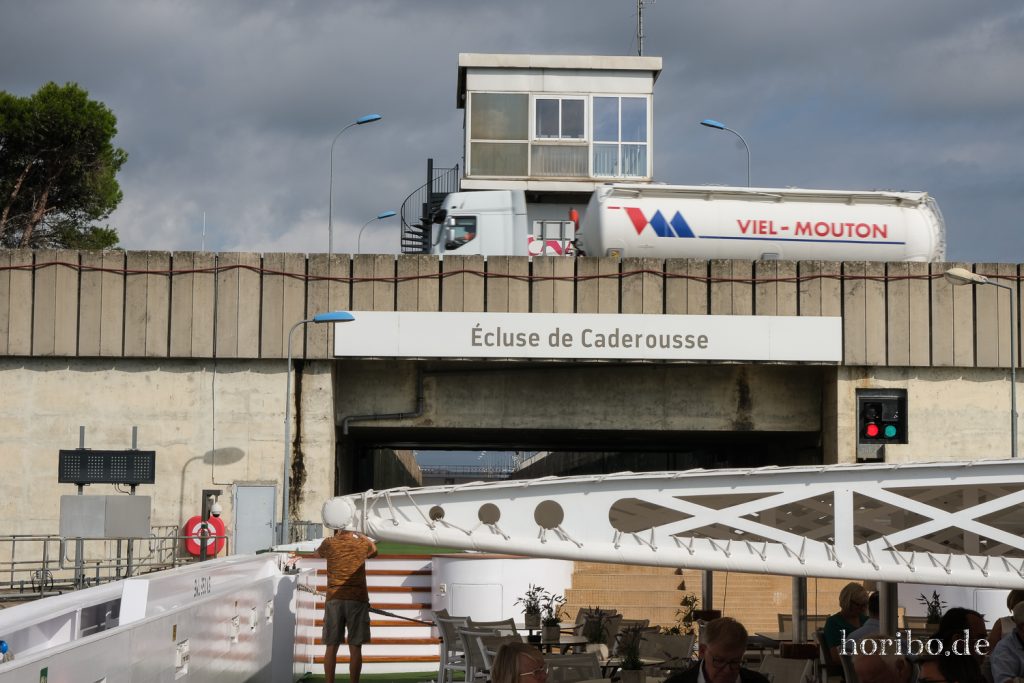 205_HR-22-09-07-10-32-57-1279