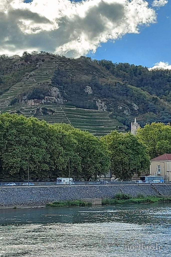 409_HR-22-09-09-17-21-12-172112