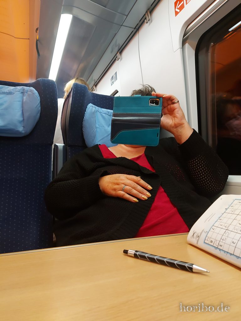 421_HR-22-09-10-21-38-14-213814