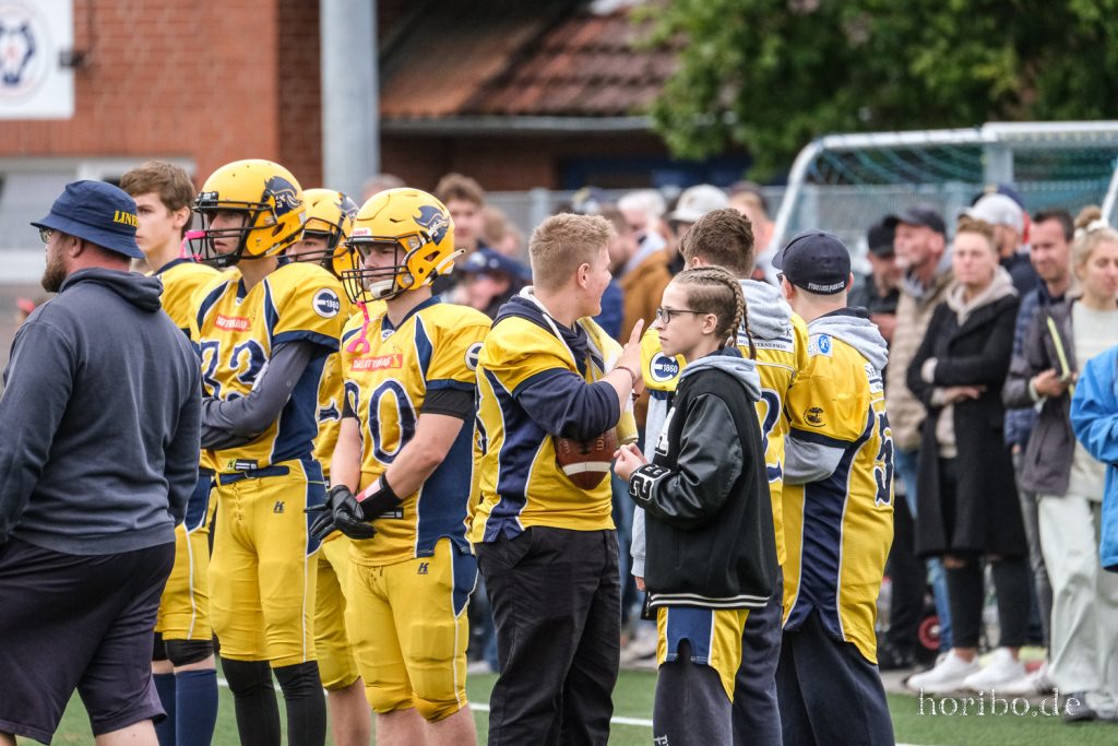 HR-22-09-25-16-05-52-3149