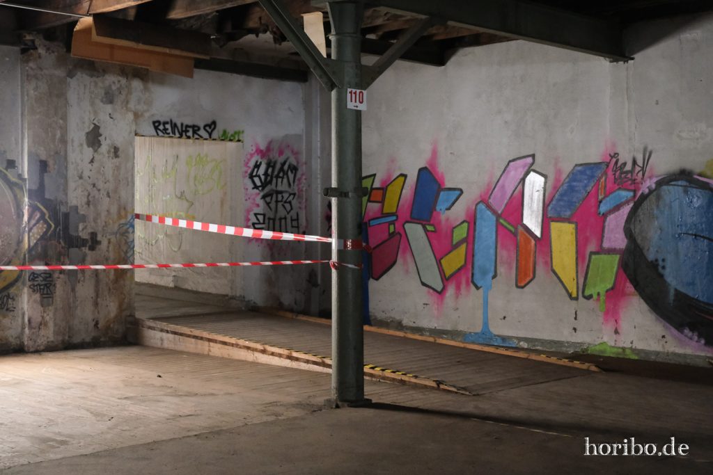 HR-23-05-13-12-06-31-7577