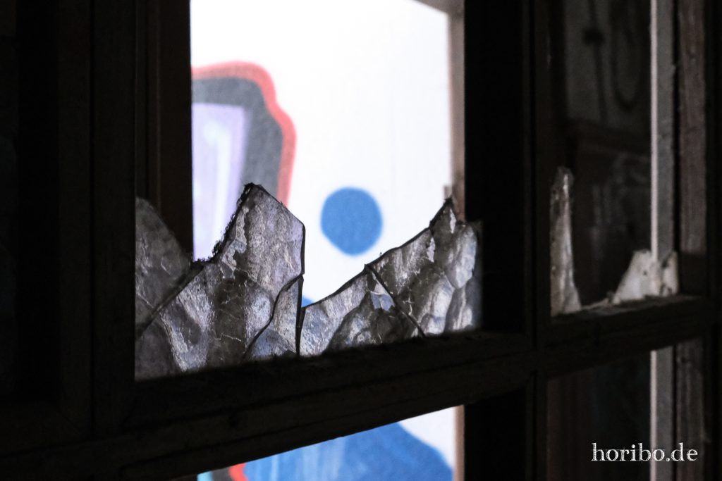 HR-23-05-13-12-09-35-7586