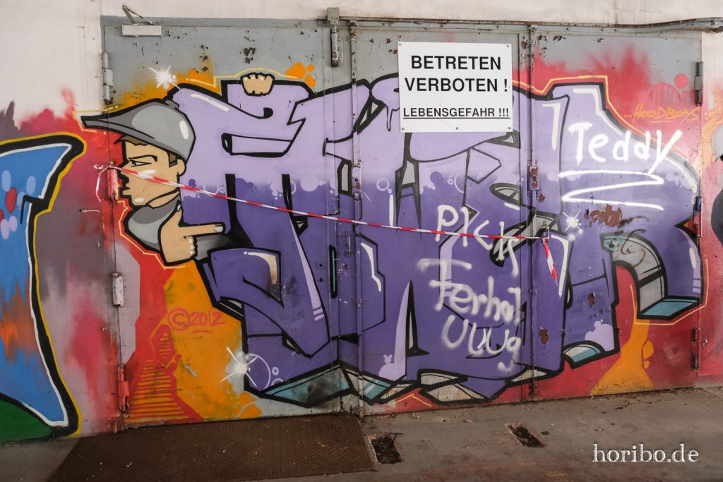 HR-23-05-13-12-33-13-7644