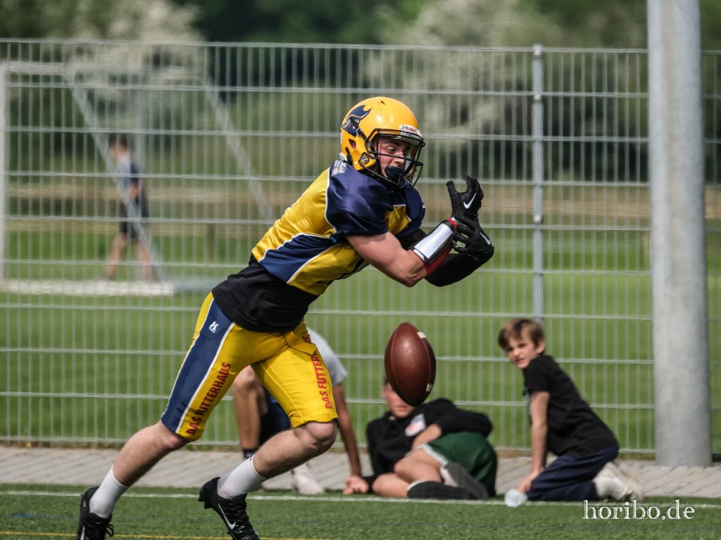 HR-23-05-21-15-42-41-9478