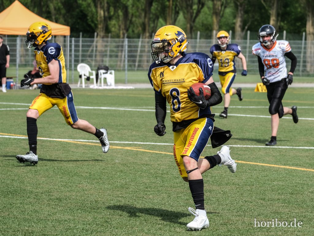 HR-23-05-21-16-14-09-9847