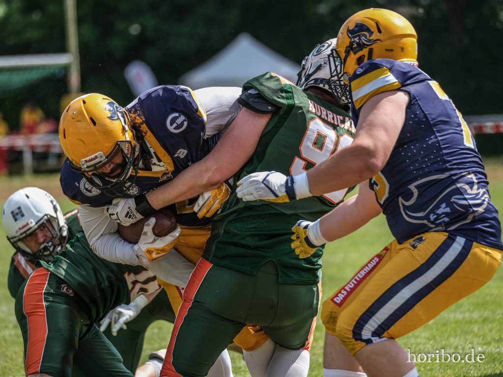 HR-23-06-03-15-42-00-0727