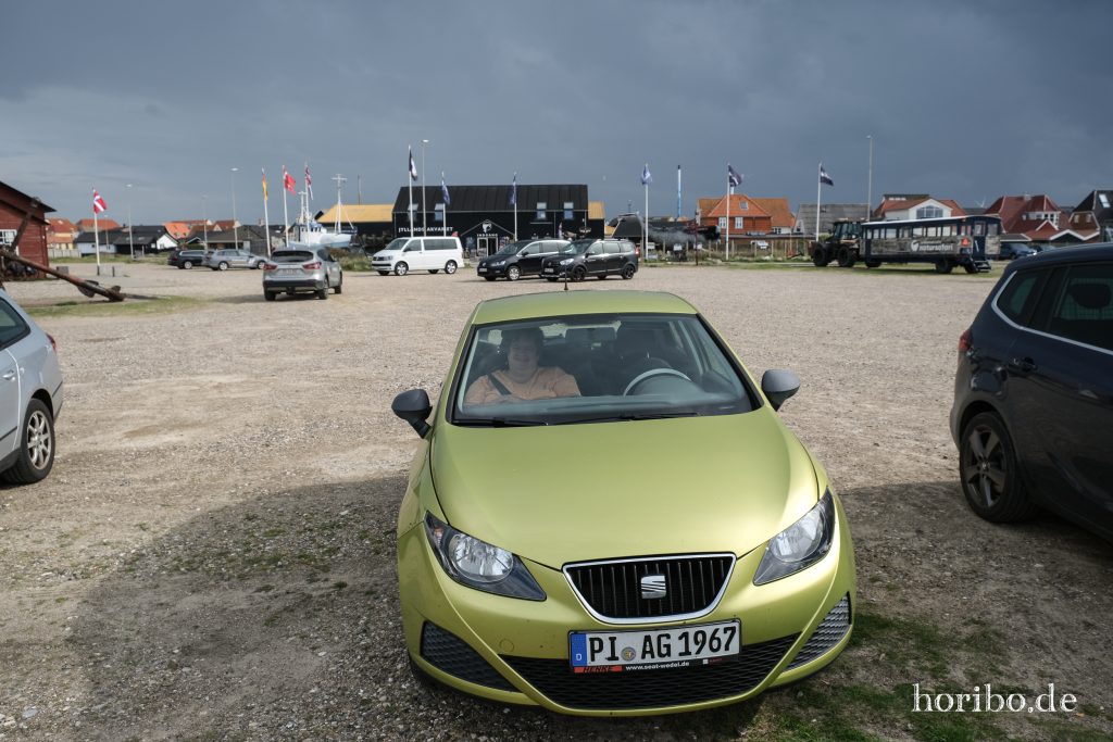 HR-23-08-27-15-58-20-8211