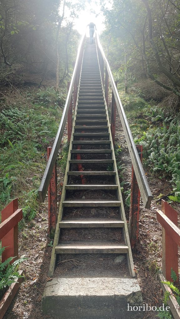 HR-23-08-29-15-18-00-151800