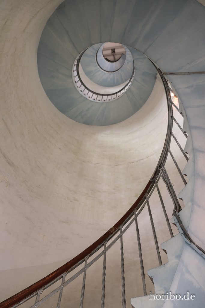 HR-23-08-29-15-23-42-8336