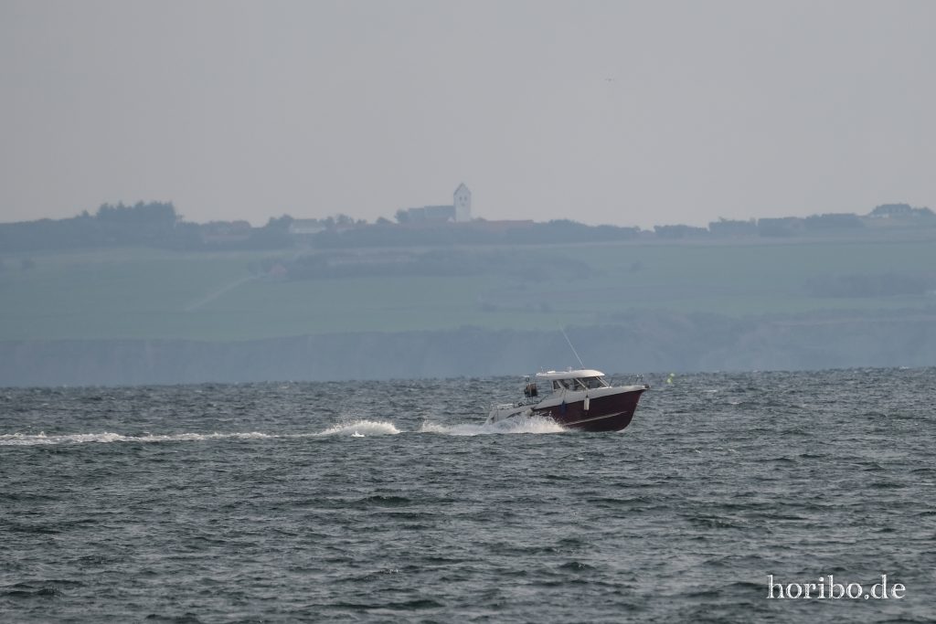 HR-23-08-30-18-11-15-8574