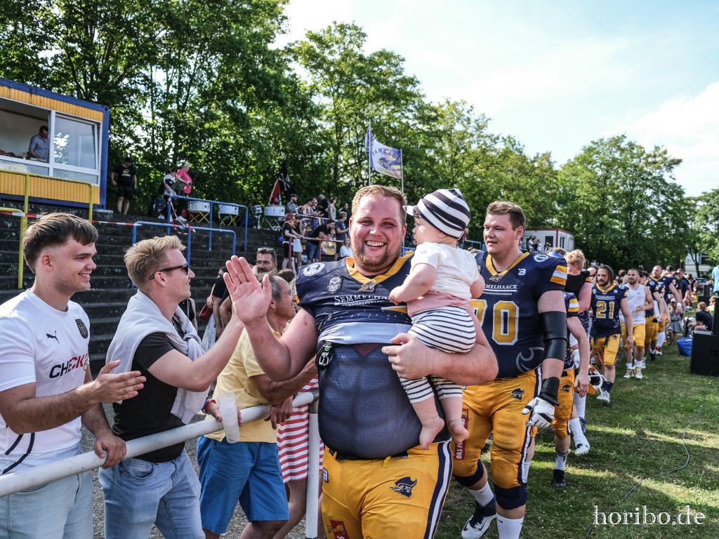 HR-24-06-29-17-23-37-8748