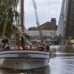 Ewer Gloria fährt schon mal vorweg