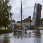 die Gloria kurz vor der Käpten-Jürs-Brücke