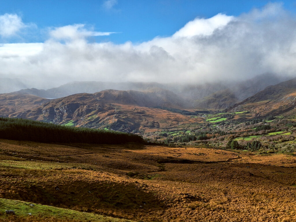 Caha Mountains und Barley Lake